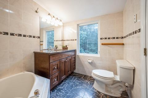 70 Dividence, Reading, MA 01867 photo 27