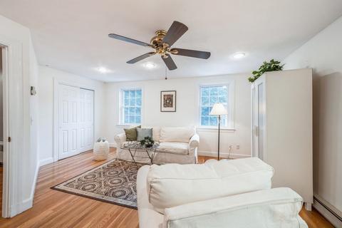70 Dividence, Reading, MA 01867 photo 5