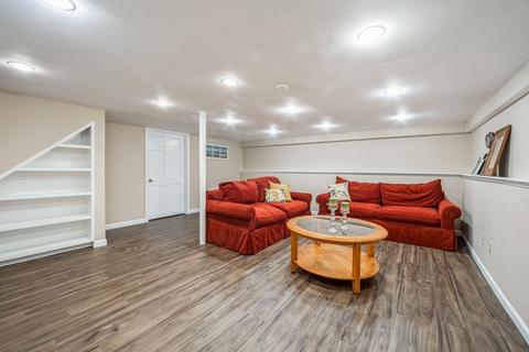 70 Dividence, Reading, MA 01867 photo 32