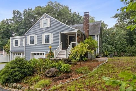 70 Dividence, Reading, MA 01867 photo 2
