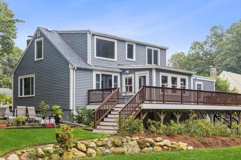 70 Dividence, Reading, MA 01867 photo 1