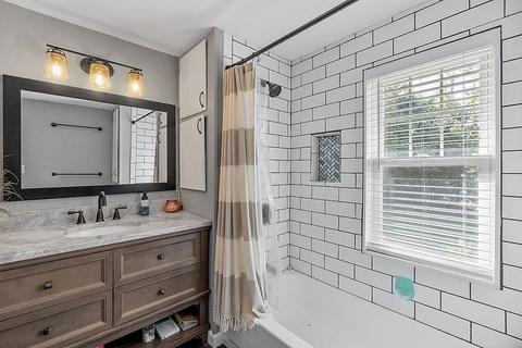 133 Hampton St, Auburn, MA 01501 photo 32