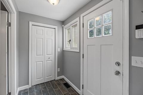 133 Hampton St, Auburn, MA 01501 photo 22