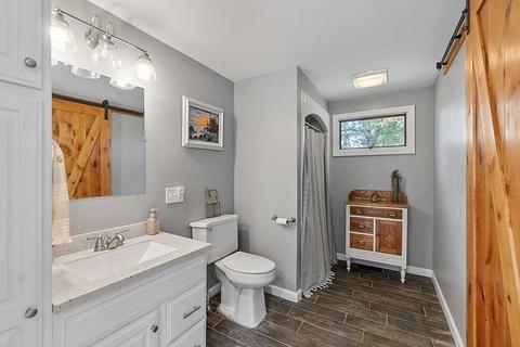 133 Hampton St, Auburn, MA 01501 photo 23