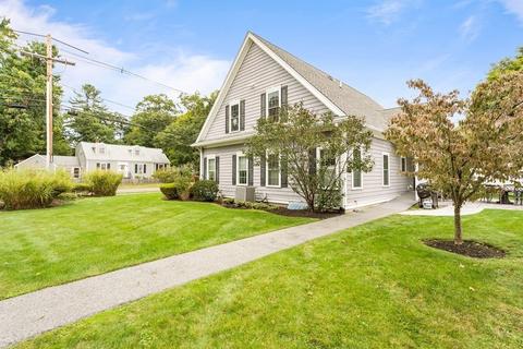 79 Spring St, Stoneham, MA 02180 photo 5