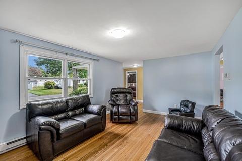 50 Albee St, Springfield, MA 01129 photo 6