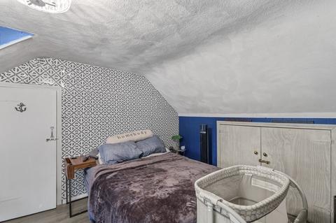 39 Bates St, Mendon, MA 01756 photo 14