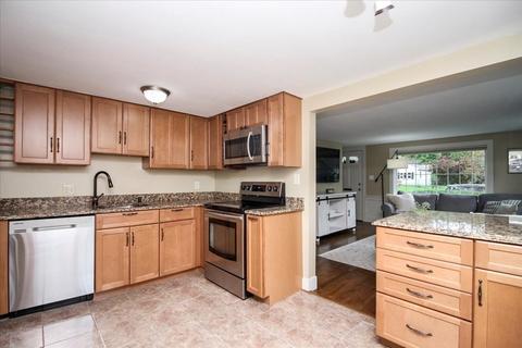 34 Brookhaven Rd, Worcester, MA 01606 photo 9