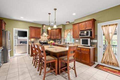 5 Summit Cir, Douglas, MA 01516 photo 27