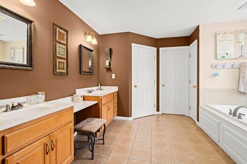 5 Summit Cir, Douglas, MA 01516 photo 18