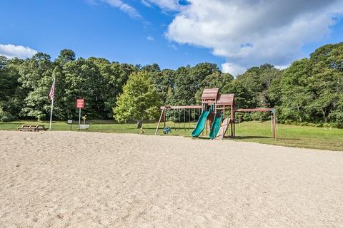 36 Valley Rd, Mashpee, MA 02649 photo 35