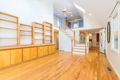 36 Valley Rd, Mashpee, MA 02649 photo 5