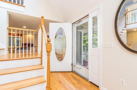 36 Valley Rd, Mashpee, MA 02649 photo 4