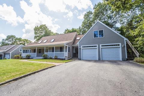 36 Valley Rd, Mashpee, MA 02649 photo 2