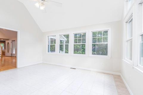 36 Valley Rd, Mashpee, MA 02649 photo 8