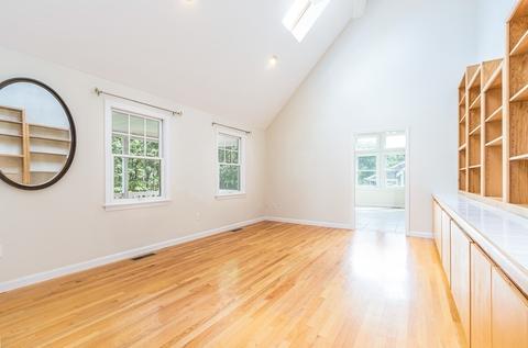 36 Valley Rd, Mashpee, MA 02649 photo 6