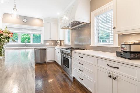 137 Fairfield, Needham, MA 02492 photo 12