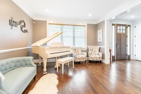 137 Fairfield, Needham, MA 02492 photo 8