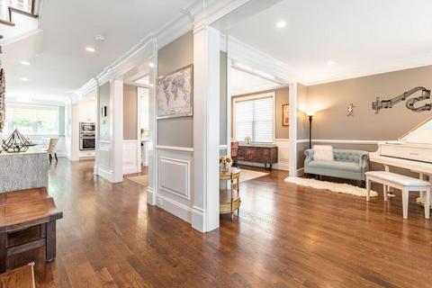 137 Fairfield, Needham, MA 02492 photo 6
