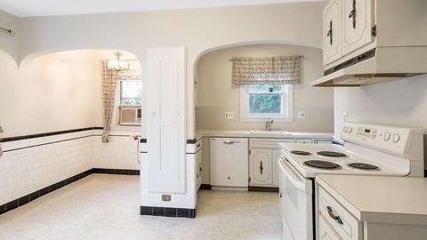 141 Jordan Rd, Brookline, MA 02446 photo 8