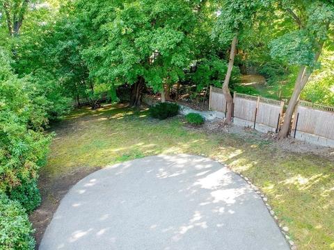 141 Jordan Rd, Brookline, MA 02446 photo 4