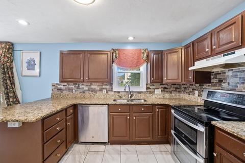 138 Commonwealth Ave, Worcester, MA 01604 photo 7