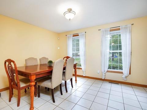 83 Vann St, Springfield, MA 01119 photo 8