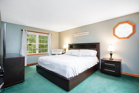 83 Vann St, Springfield, MA 01119 photo 17