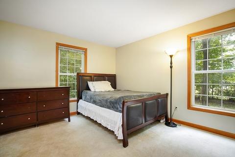 83 Vann St, Springfield, MA 01119 photo 15