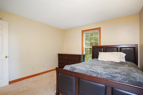 83 Vann St, Springfield, MA 01119 photo 16