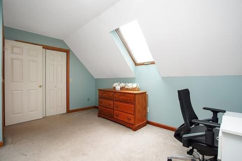 83 Vann St, Springfield, MA 01119 photo 22