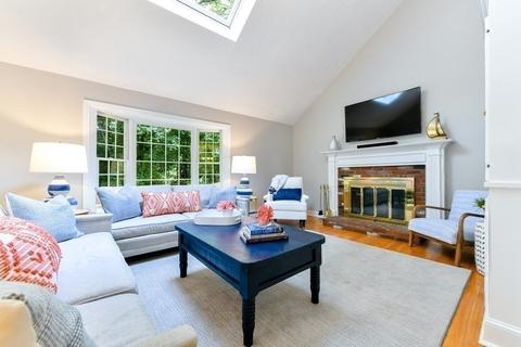 10 Delprete Dr, Hingham, MA 02043 photo 20