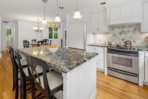 10 Delprete Dr, Hingham, MA 02043 photo 16