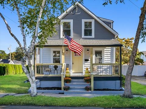 24 Crescent Ave, Beverly, MA 01915 photo 1