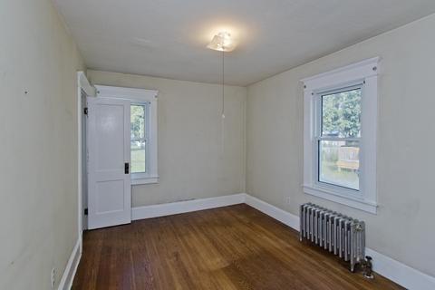 82 Redlands St, Springfield, MA 01104 photo 16