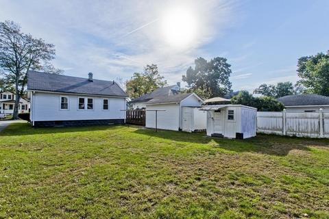 82 Redlands St, Springfield, MA 01104 photo 7