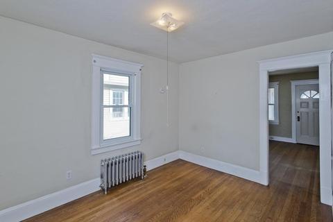 82 Redlands St, Springfield, MA 01104 photo 17