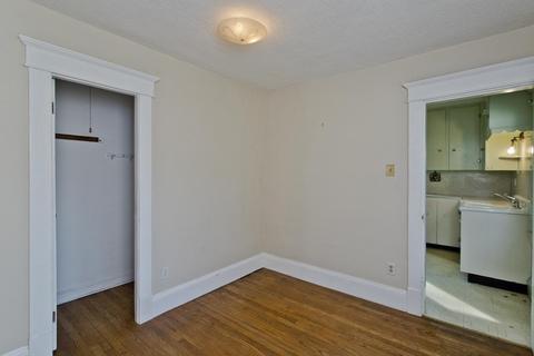 82 Redlands St, Springfield, MA 01104 photo 21