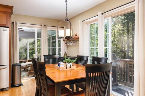 47 Carillon Cir, Easthampton, MA 01027 photo 8