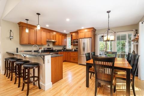 47 Carillon Cir, Easthampton, MA 01027 photo 6