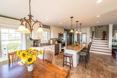 24 Nelson Ave, Fairhaven, MA 02719 photo 16