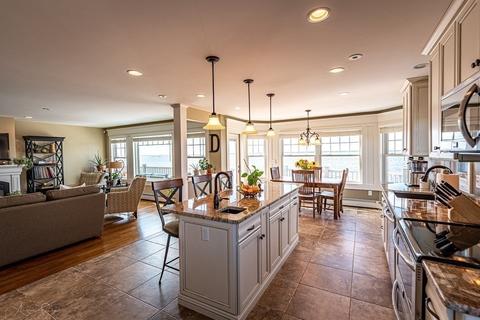 24 Nelson Ave, Fairhaven, MA 02719 photo 17
