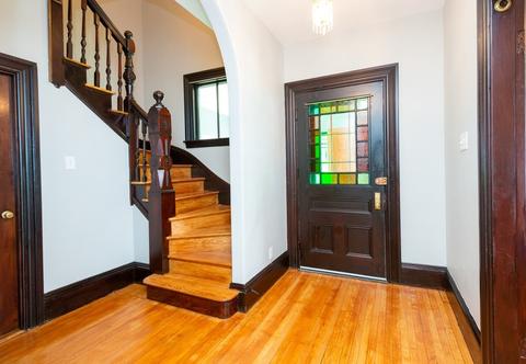 28 Locust St, Everett, MA 02149 photo 5
