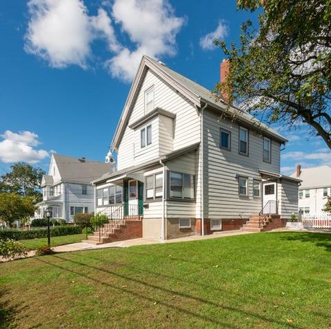 28 Locust St, Everett, MA 02149 photo 1