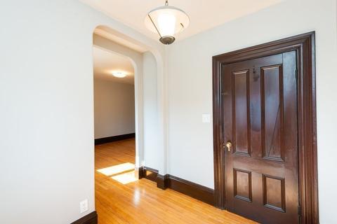 28 Locust St, Everett, MA 02149 photo 16