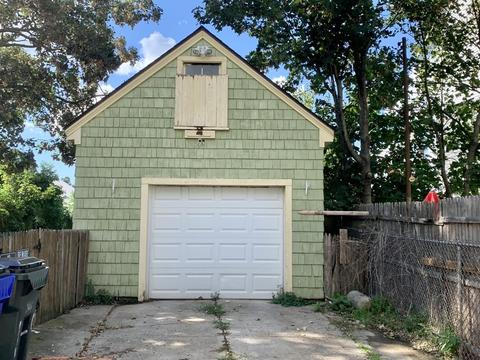 19 Beacon St, Fall River, MA 02721 photo 5