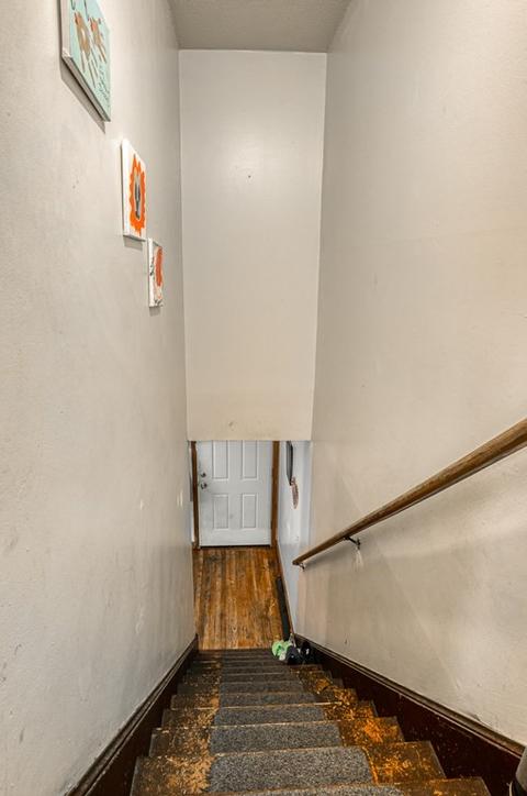 100 Ambrose St, Springfield, MA 01109 photo 16