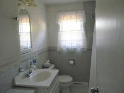 30 Glenvale St, Springfield, MA 01119 photo 18