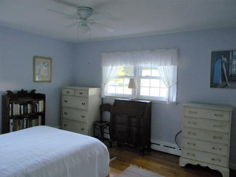 30 Glenvale St, Springfield, MA 01119 photo 17