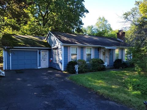 51 Bridle Path Rd, Chicopee, MA 01013 photo 1